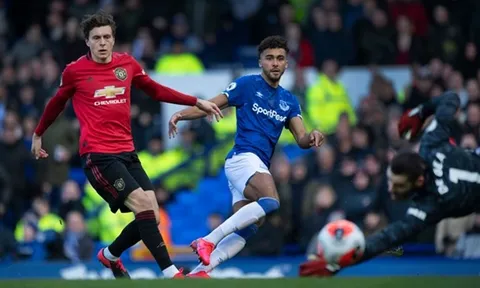 Man Utd ngậm trái đắng vì "họng pháo" khét tiếng vùng Merseyside