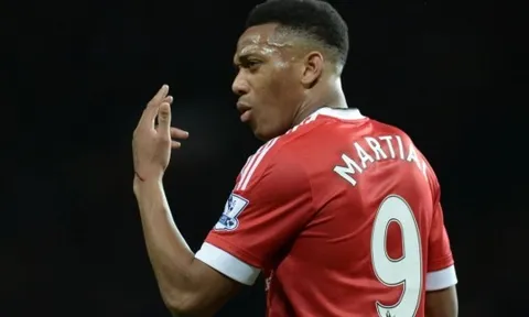 Evra: "Man United làm 1 điều khiến Martial thật sự thất vọng"