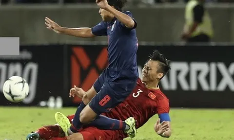Xác định mức độ chấn thương của Quế Ngọc Hải, bỏ ngỏ khả năng đấu Malaysia