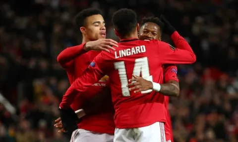 Fan Man Utd: "Sao lại là ông ấy, không phải Greenwood thần tượng Cristiano Ronaldo sao?"