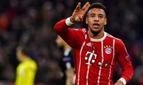 Fan Quỷ đỏ đồng loạt phản ứng trước 'cú lừa' của Bayern