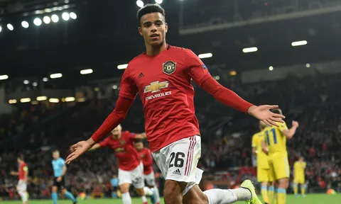 Fan Quỷ đỏ phấn khích: "Nhốt cậu ấy lại, hay hơn cả Mason Greenwood"
