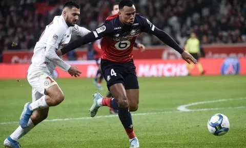 Sao Brazil từ chối thẳng Man United để gia nhập Arsenal