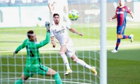Federico Valverde là tất cả những gì hàng tiền vệ Man Utd cần