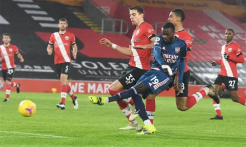 Ferdinand chỉ ra cái tên Arsenal nổi bật ở trận thắng Southampton