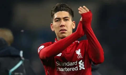 Nhìn lại tình huống Firmino 'dạy' Salah và Mane bài học về tình đồng đội năm 2017