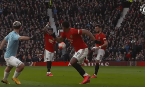 Fred lộ hình ảnh gây choáng khi Man Utd hạ gục Man City