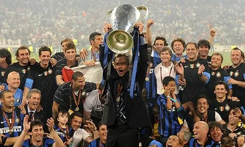 Gần 10 năm, Mourinho vẫn xúc động khi nhắc về cú ăn 3 cùng Inter Milan