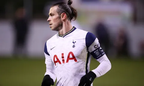 Gareth Bale tỏa sáng, Real Madrid mừng thầm