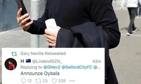 Gary Neville công khai báo tin khủng cho CĐV Man Utd