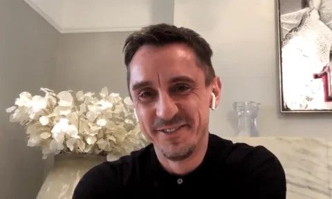 Gary Neville tiết lộ "bí mật" của Man United khi đối đầu Arsenal