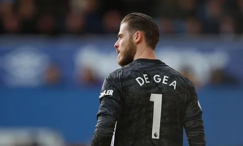 Mặc những sai lầm ngớ ngẩn, De Gea vẫn cho thấy đẳng cấp hàng đầu