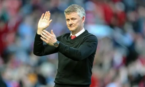 Quên đi Longstaff, đây mới là sự lựa chọn hoàn hảo của Man Utd