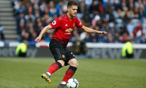 'Trò cưng' của Mourinho trở lại, Solskjaer có thêm 3 phương án