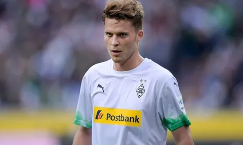 Tài chính eo hẹp, Arsenal nhắm đến trung vệ "ngon bổ rẻ" tại Bundesliga
