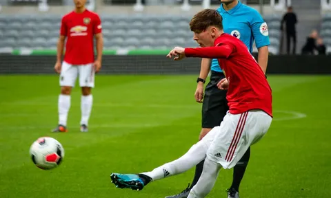 Solskjaer chỉ rõ lí do chưa vội dùng James Garner