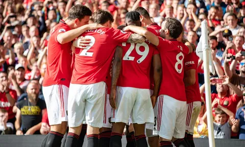 Fan Man Utd giờ không còn muốn vào top 4 Premier League nữa