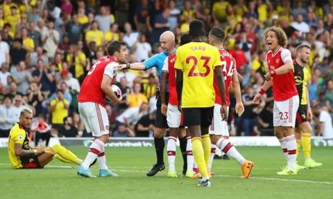 'Arsenal chẳng khác gì Everton, chỉ ghi nhiều bàn hơn thôi'