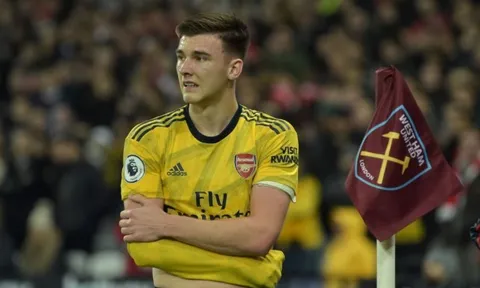 "Ngọc quý" Arsenal trải lòng về chấn thương kinh hoàng