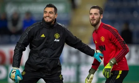 Bất mãn trước Ole và De Gea, Romero tìm đường tháo chạy khỏi MU