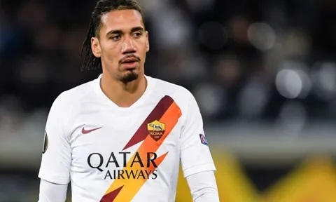 Ole sẵn sàng gọi lại Smalling với 1 điều kiện