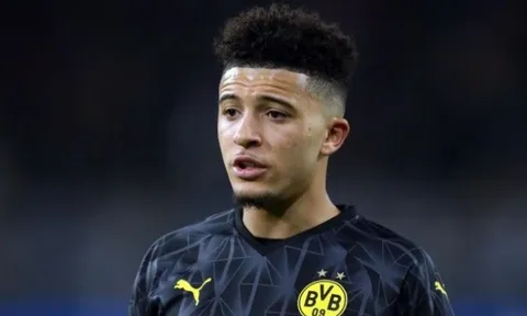 Jadon Sancho bất ngờ lên tiếng về tương lai