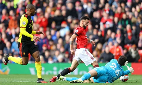 Sao Watford: "Anh ấy quá nhanh, tôi không thể theo kịp"