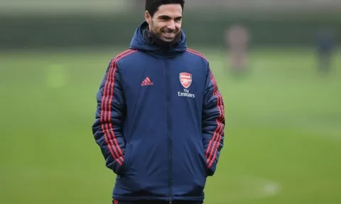 "Arsenal cần cho Mikel Arteta thêm thời gian"