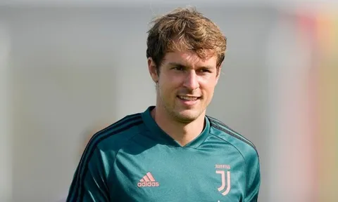 Juventus đã sẵn sàng "tống khứ" Aaron Ramsey