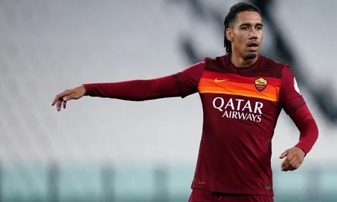 AS Roma đưa đề xuất mới cho M.U vụ Smalling