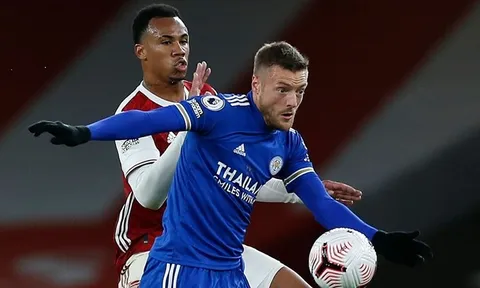 Brendan Rodgers nhắc nhở Arsenal về sự nguy hiểm của Jamie Vardy