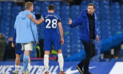 Học trò sa sút, Lampard chấn chỉnh ngay trong phòng thay đồ