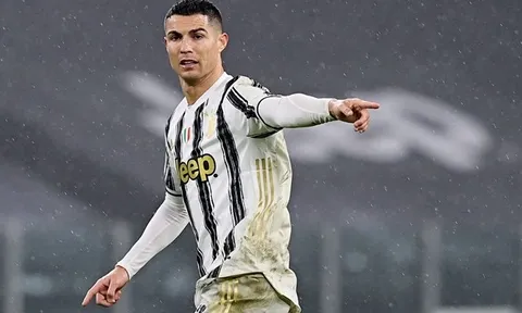 HLV Roma ngả mũ trước đẳng cấp của Ronaldo