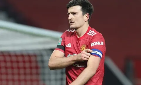 Maguire nói chuyện rất nhiều với 1 người khi làm thủ quân của Man Utd
