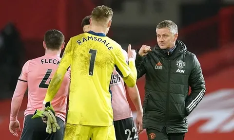 Thua đau Sheffield, Solskjaer tuyên chiến với Arsenal