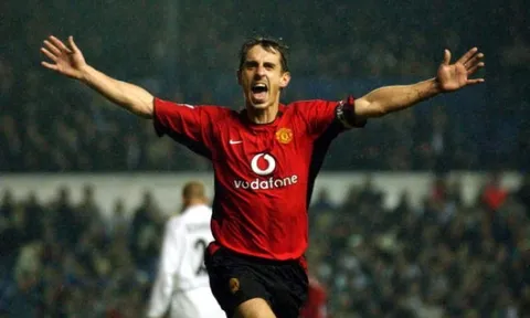 Neville: "Cậu ấy là tiền đạo hay nhất mà tôi từng sát cánh tại MU"