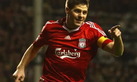 Sao Liverpool: "Gerrard xuất sắc hơn Lampard và Scholes"