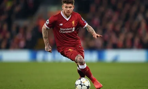 ‘Tàu ngầm vàng’ chuẩn bị đón người cũ Liverpool hồi hương