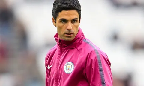Ghế nóng tại Newcastle, lộ cái tên khó tin có thể đánh bại Mourinho