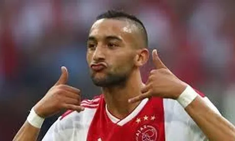 Gia nhập Chelsea, Ziyech lập tức phá vỡ im lặng với Ajax