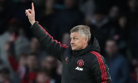 Bắt cá hai tay, Solskjaer chỉ đạo M.U khóa mục tiêu NHA, mơ 'bom tấn' 100 triệu