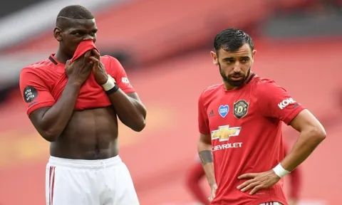 Đang chấn thương, Pogba gọi cho Bruno Fernandes và nói thẳng một vấn đề