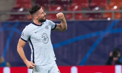Sau Drogba, Giroud là cầu thủ Chelsea đầu tiên làm được 1 điều