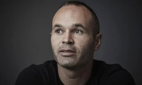 Giữa bão COVID-19, Iniesta bất ngờ gửi thông điệp vô cùng ý nghĩa