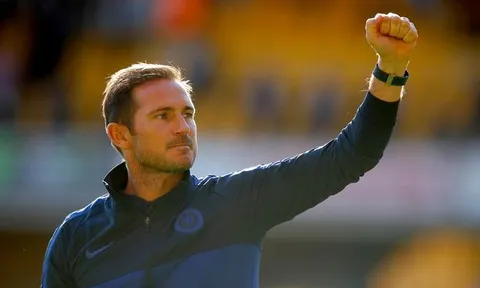 Góc Chelsea: Lampard và công cuộc "thép đã tôi thế đấy"
