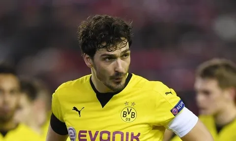 Mats Hummels: Trở về để lãnh đạo