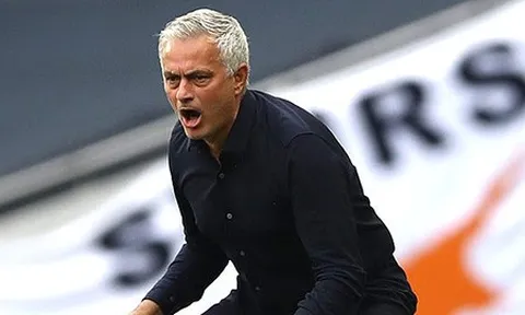 Hạ Arsenal, Mourinho nhắc lại chuyện tại Man United