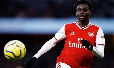 Hạ gục Wolves, Bukayo Saka tuyên bố một câu về tương lai của mình