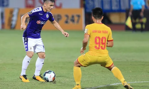 Hà Nội FC quá mạnh hay mặt bằng chung V-League quá yếu?