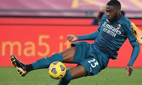 Hạ Roma, Maldini trả lời câu hỏi về hàng mượn từ Chelsea